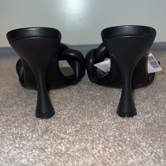 Mango leather braided design knotty mule sandals - Picture 2 of 5